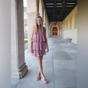 Beautiful one shoulder blush pink dress from Lulu. Size small